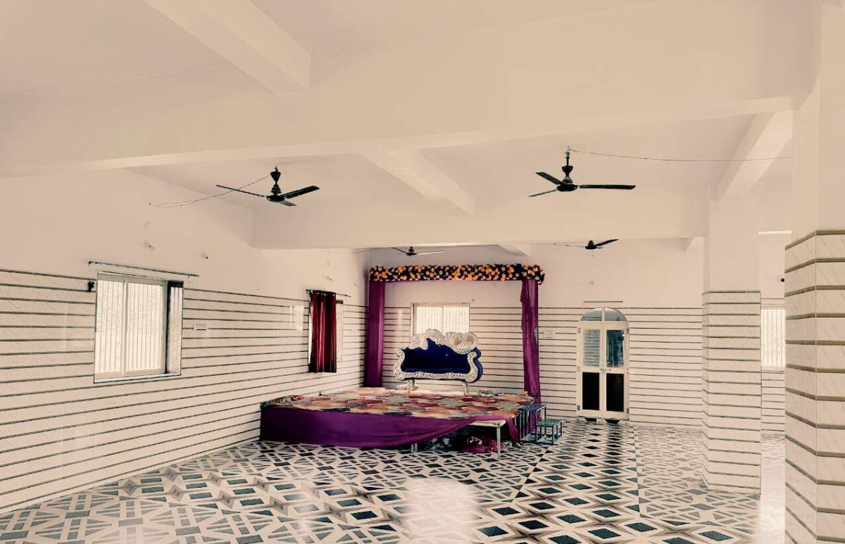 Hotel Lobby 02
